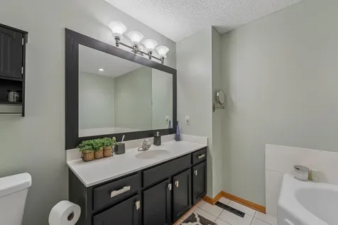 3605 Lawndale Lane N Plymouth MN 55446