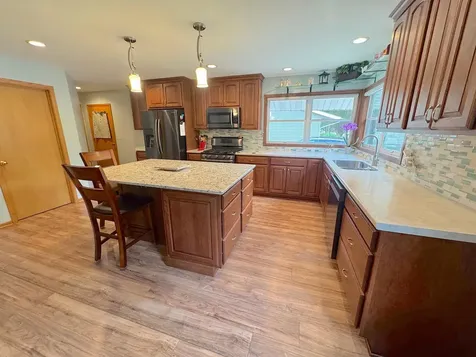 608 Elaine Avenue Marshall MN 56258