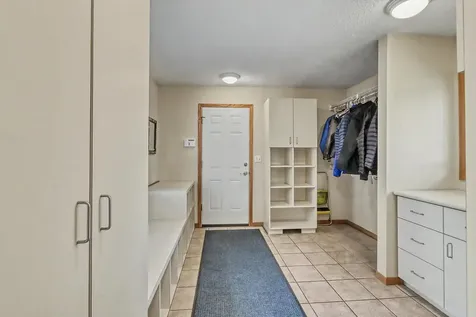75 Prairiewood Drive S Fargo ND 58103