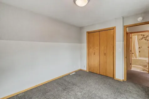 75 Prairiewood Drive S Fargo ND 58103
