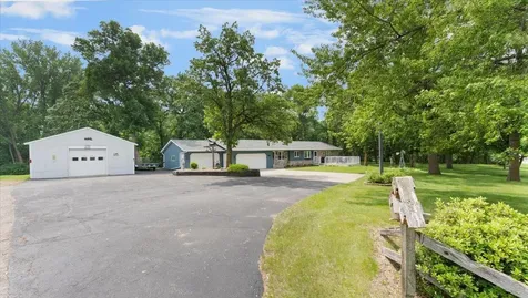 18945 Agent Drive Sauk Centre MN 56378