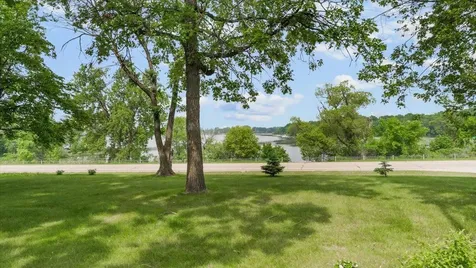 18945 Agent Drive Sauk Centre MN 56378