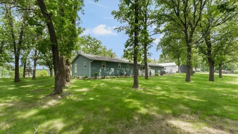 18945 Agent Drive Sauk Centre MN 56378