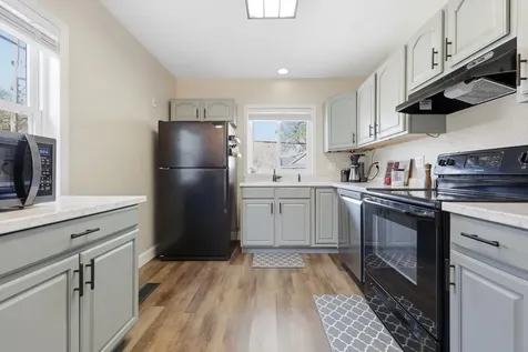 1548 2nd Avenue S Fargo ND 58103