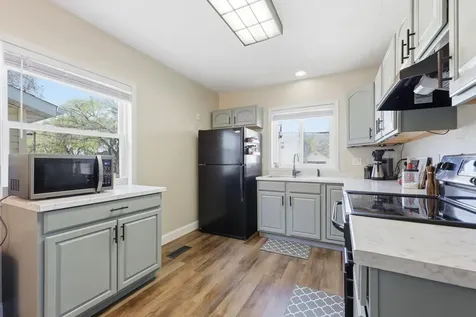 1548 2nd Avenue S Fargo ND 58103