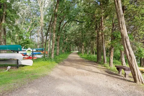 1 Chickadee Lane North Oaks MN 55127