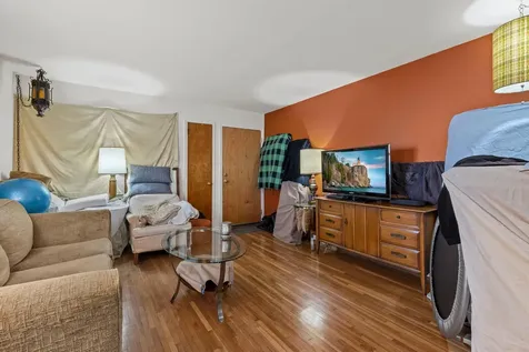 917- 919 Weeks Avenue SE Minneapolis MN 55414