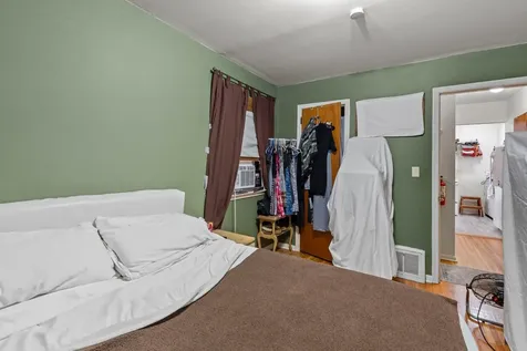 917- 919 Weeks Avenue SE Minneapolis MN 55414