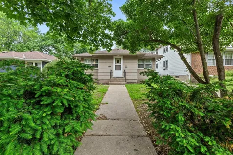 917- 919 Weeks Avenue SE Minneapolis MN 55414
