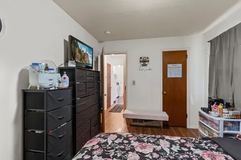 917- 919 Weeks Avenue SE Minneapolis MN 55414