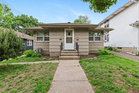 917- 919 Weeks Avenue SE Minneapolis MN 55414