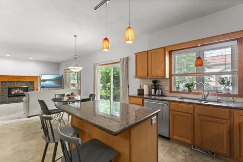 2624 91st Crescent N Brooklyn Park MN 55443