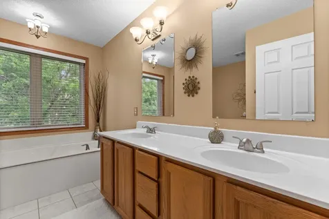 2624 91st Crescent N Brooklyn Park MN 55443