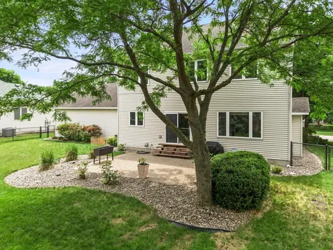 2624 91st Crescent N Brooklyn Park MN 55443