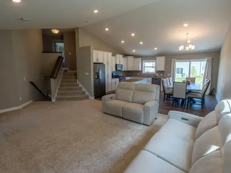 7929 182nd Street W Lakeville MN 55044