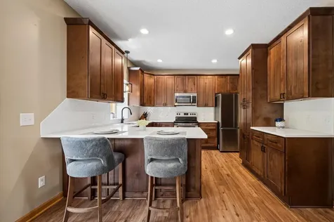 2478 Timber Court E Maplewood MN 55119