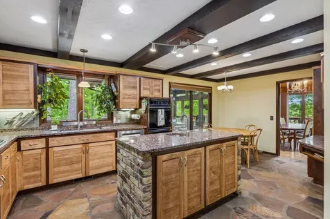 1 Snowy Owl Lane North Oaks MN 55127