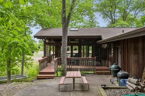 1 Snowy Owl Lane North Oaks MN 55127
