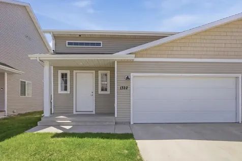 1322 Westport Beach Way West Fargo ND 58078