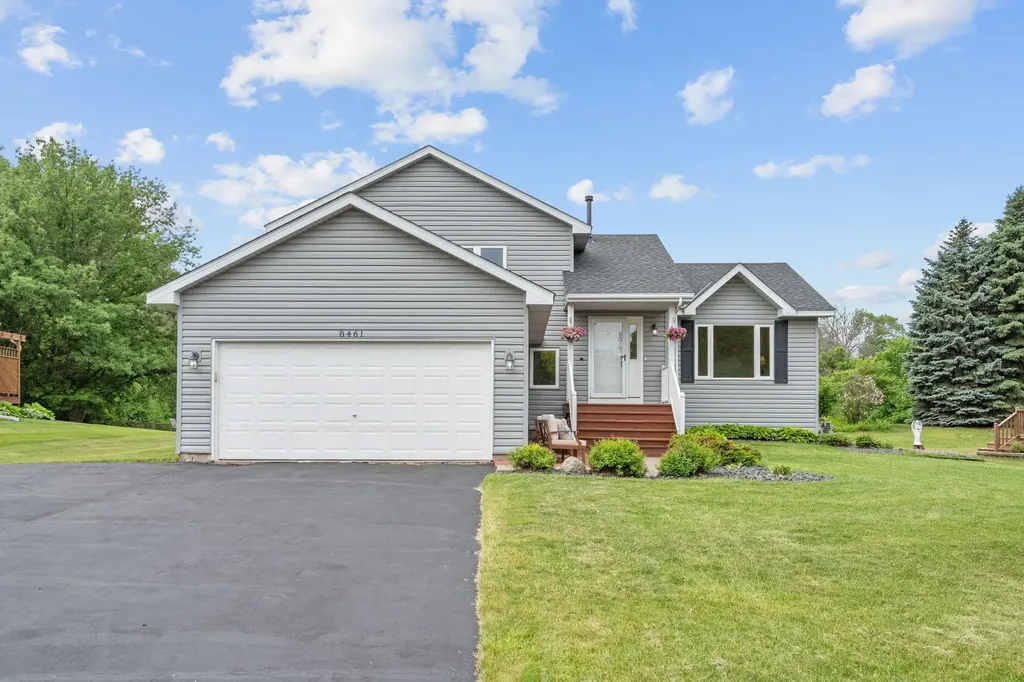 8461 Vagabond Lane N Maple Grove MN 55311