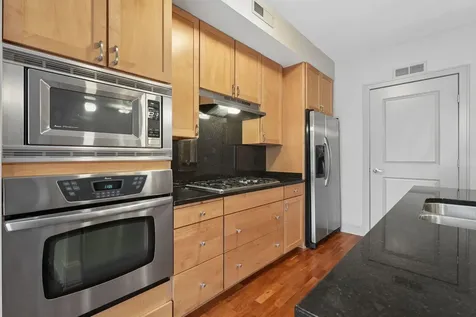 1060 Grand Avenue Saint Paul MN 55105
