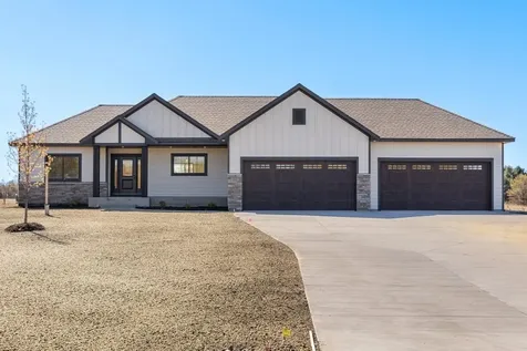 12901 295th Avenue NW Princeton MN 55371