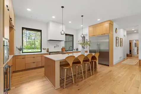 6200 Cardinal Avenue Excelsior MN 55331