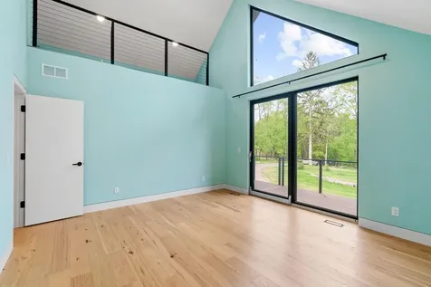 6200 Cardinal Avenue Excelsior MN 55331