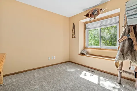 16608 Imperial Way Lakeville MN 55044