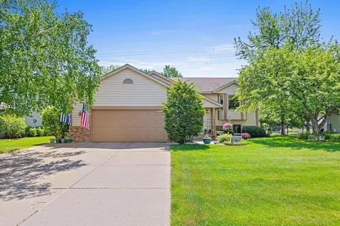 16608 Imperial Way Lakeville MN 55044