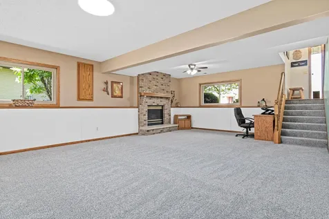 16608 Imperial Way Lakeville MN 55044