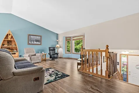 16608 Imperial Way Lakeville MN 55044