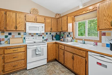 16608 Imperial Way Lakeville MN 55044