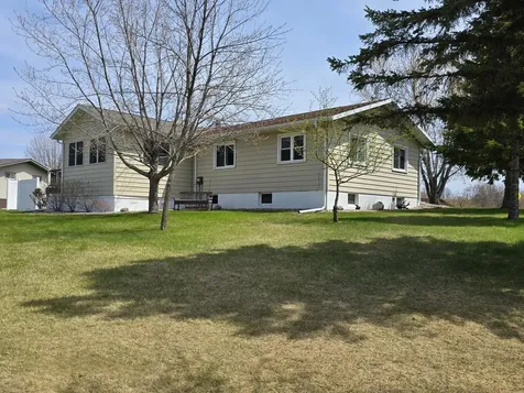 800 Willow Springs Road Detroit Lakes MN 56501