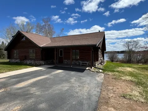 92566 Lake 12 Road Sturgeon Lake MN 55783