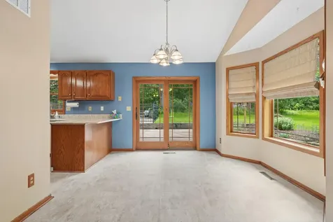 20524 Javelin Circle Lakeville MN 55044