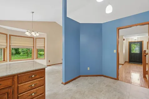 20524 Javelin Circle Lakeville MN 55044