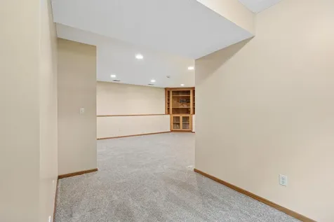 20524 Javelin Circle Lakeville MN 55044
