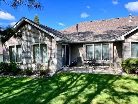 9933 Old Wagon Trail Eden Prairie MN 55347