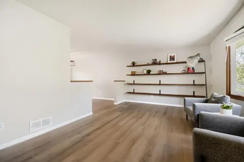 10855 Avocet Street NW Coon Rapids MN 55433