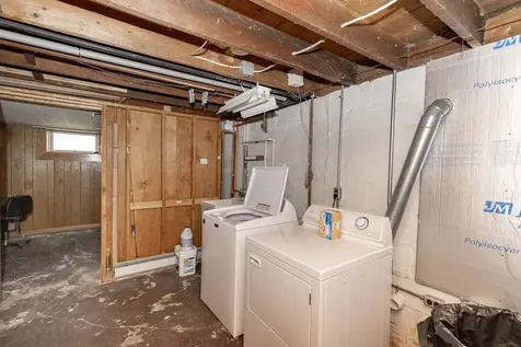618 Oak Street N Fargo ND 58102