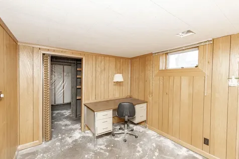 618 Oak Street N Fargo ND 58102