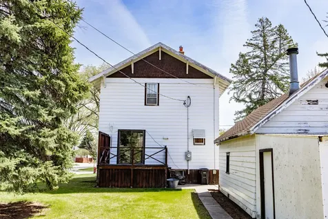 618 Oak Street N Fargo ND 58102