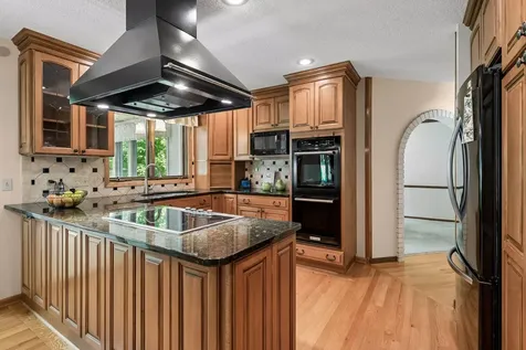 9572 Morris Circle Bloomington MN 55437