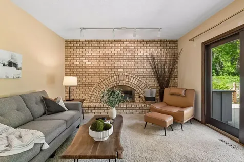 9572 Morris Circle Bloomington MN 55437