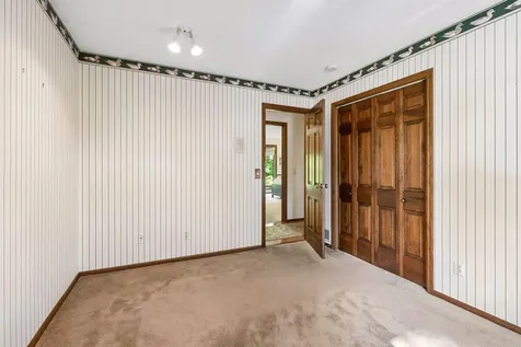 9572 Morris Circle Bloomington MN 55437