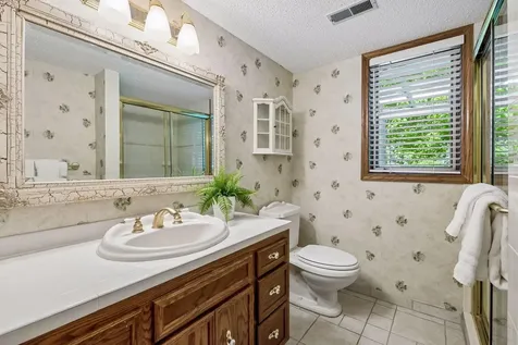 9572 Morris Circle Bloomington MN 55437