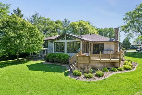 9572 Morris Circle Bloomington MN 55437