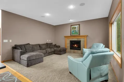 16098 Kennard Court Lakeville MN 55044