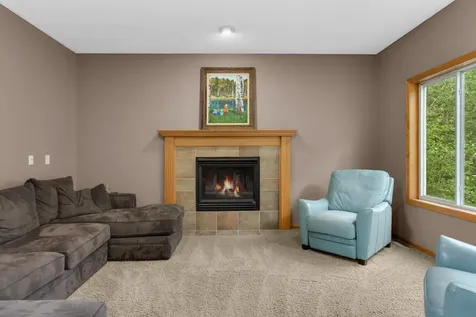 16098 Kennard Court Lakeville MN 55044
